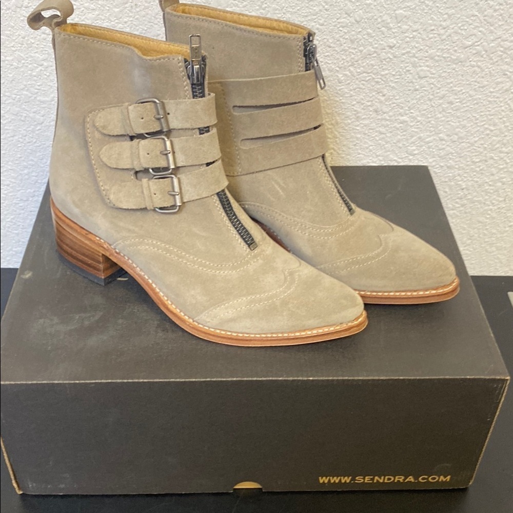 Sendra Tan Ankle Boots with Buckle Straps